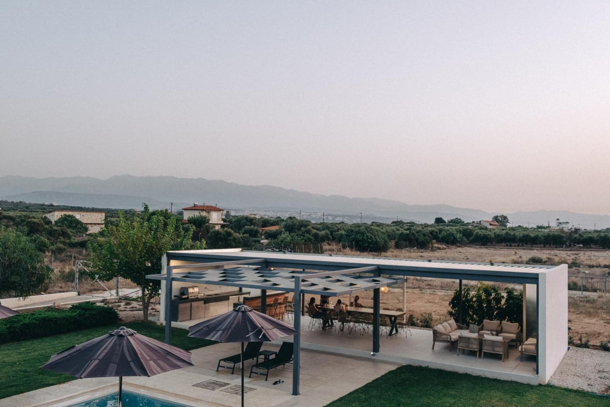 Helios A Modern Large Villa With Private Pool Set In A Quiet Location Stavros  Exterior photo